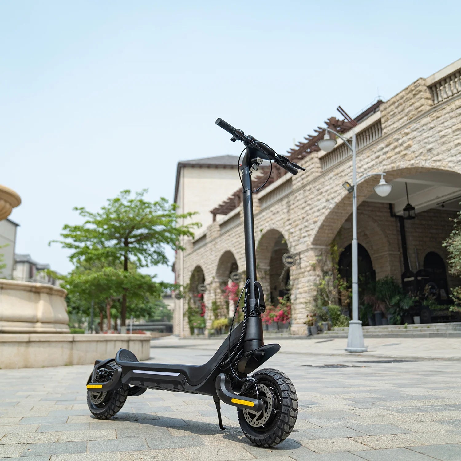 F5 Electric Scooter 48V 1600W 800W Dual Motors Foldable Escooter 18Ah Lithium Battery 32Miles Long Range 25MPH Brushless F/R Suspension Skateboard 10Inch off Road Tyres 150Kgs Load W/ APP